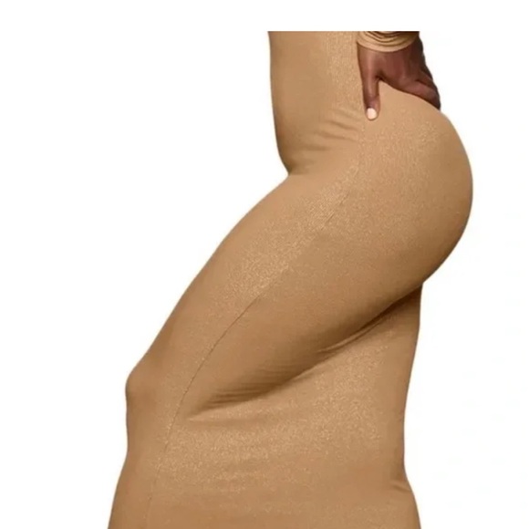 NEW SKIMS Soft Lounge Shinmer Long Sleeve Dress - Picture 5 of 8